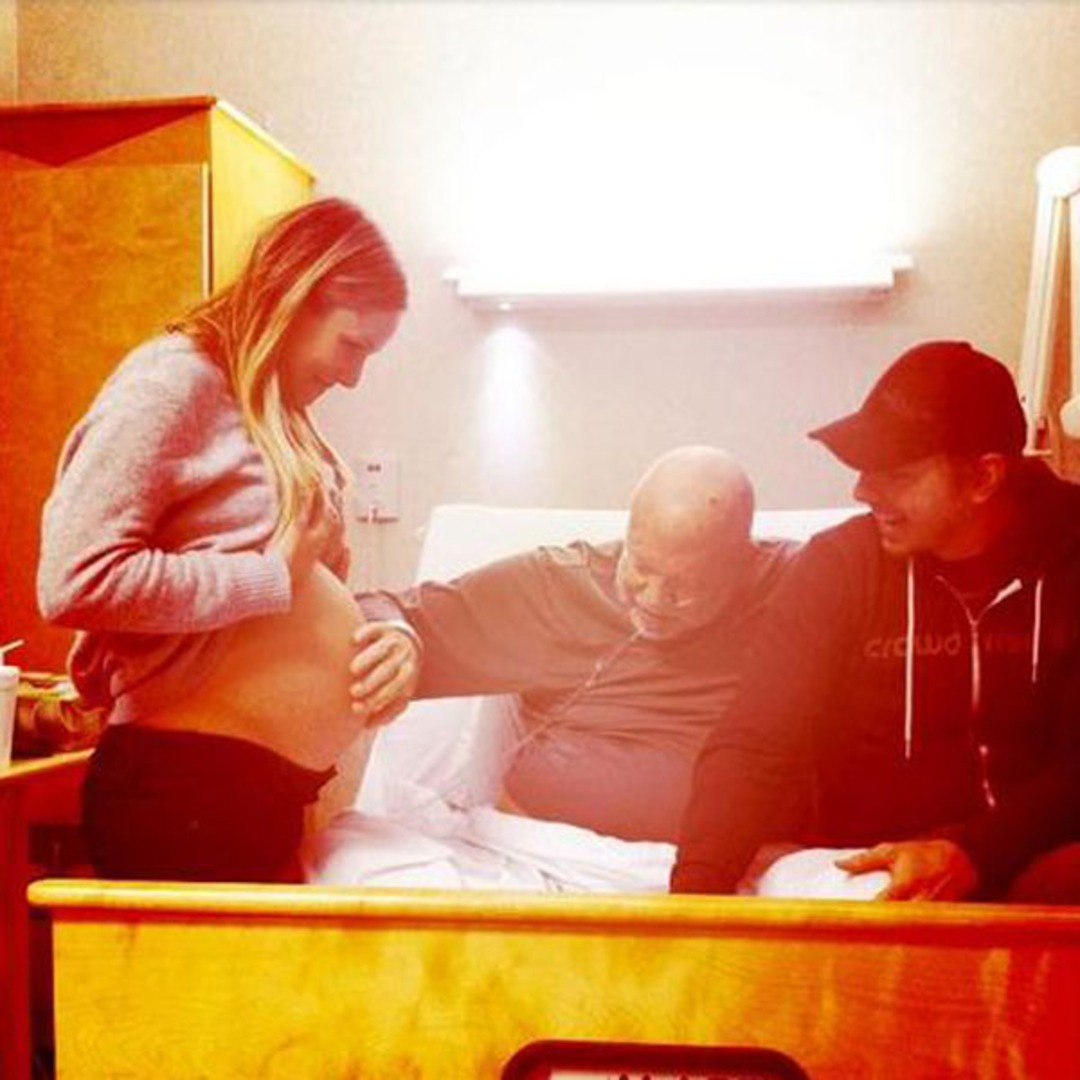 Dax Shepard S Touching Blog About Father S Death E Online