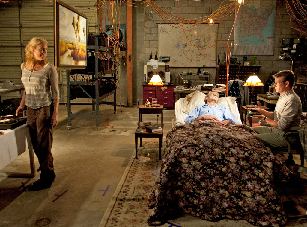 Exclusive Walking Dead Scoop From Dallas Roberts E! Online