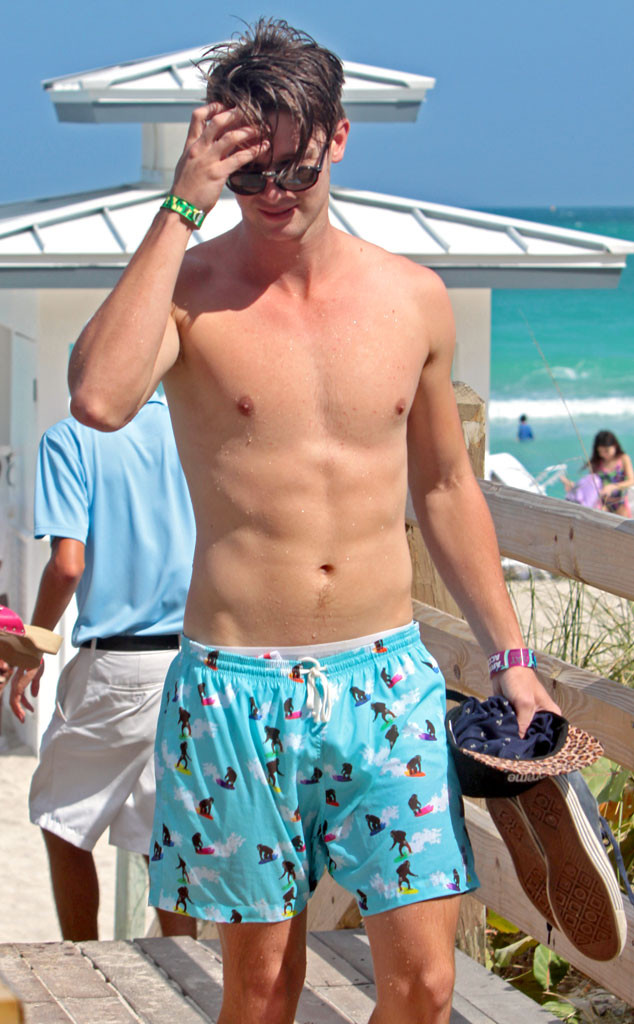 Patrick Schwarzenegger Physique - Oceandside