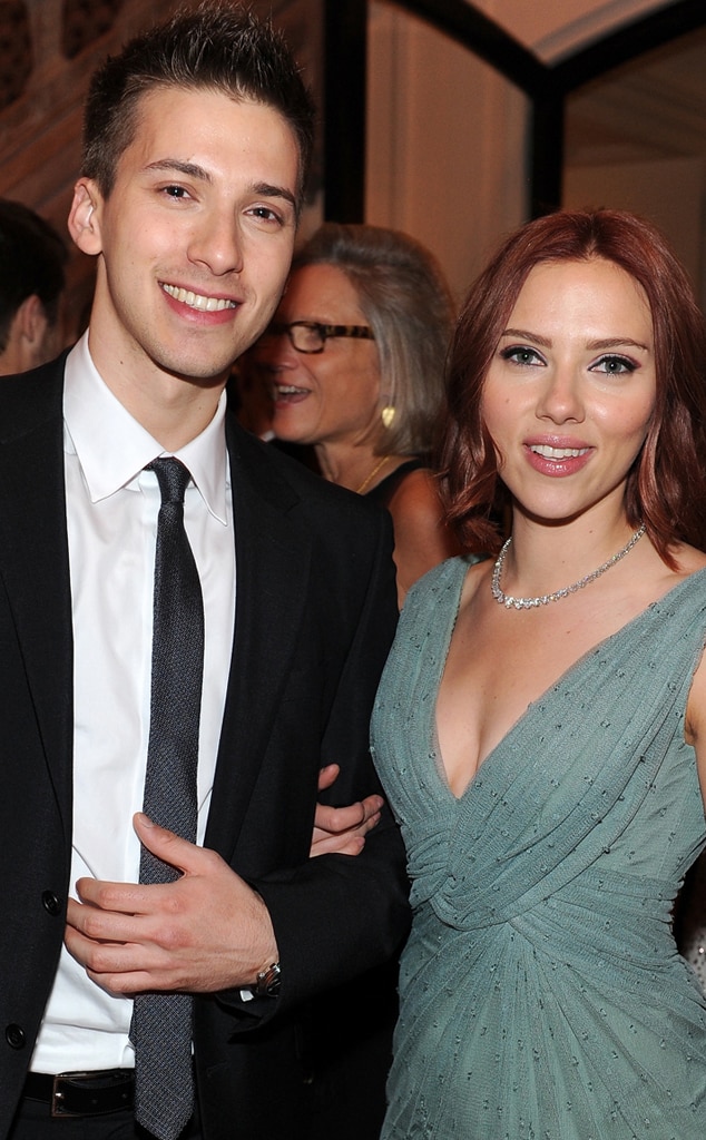 Scarlett And Hunter Johansson From Stars Sexy Siblings E News