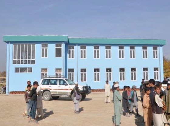 Angelina Jolie, Qalai Gudar Girl's School