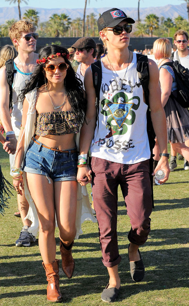 Photos from Coachella Fashion: The Best Celebrity Looks Ever - E! Online