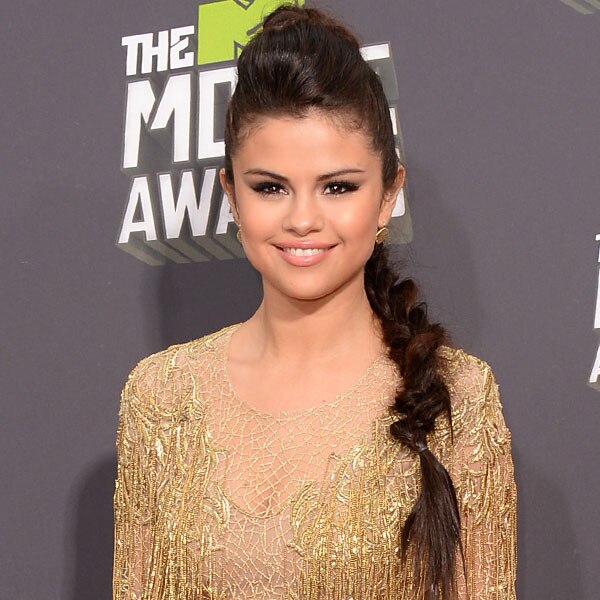 Selena Gomez Hair Tips from her Stylist | Hair World Gossip!