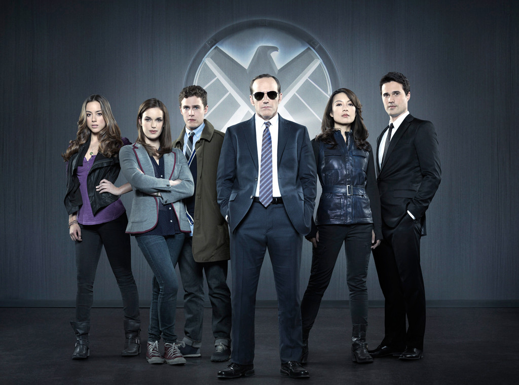 Exclusive! S.H.I.E.L.D. Cast Previews Superhero Series