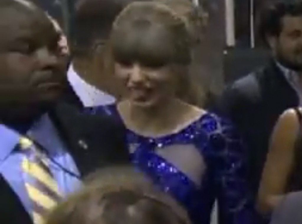 Justin Bieber And Taylor Swift Kissing On The Lips For Real