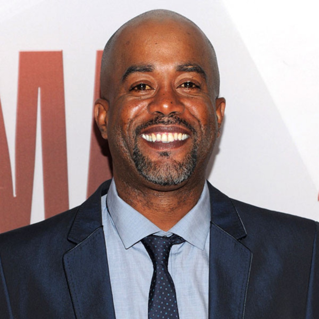 darius rucker slams racist tweet e online darius rucker slams racist tweet e online