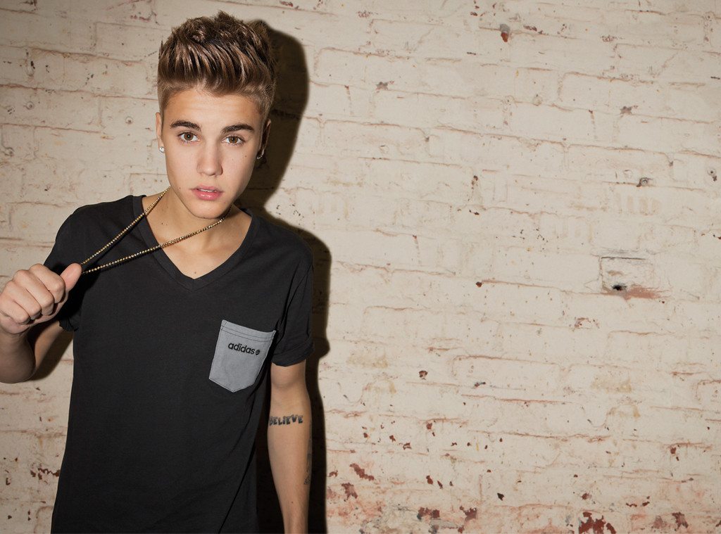ciervo Custodio parque Puedes armar tu propia publicidad de Justin Bieber! (+ Video) - E! Online  Latino - MX