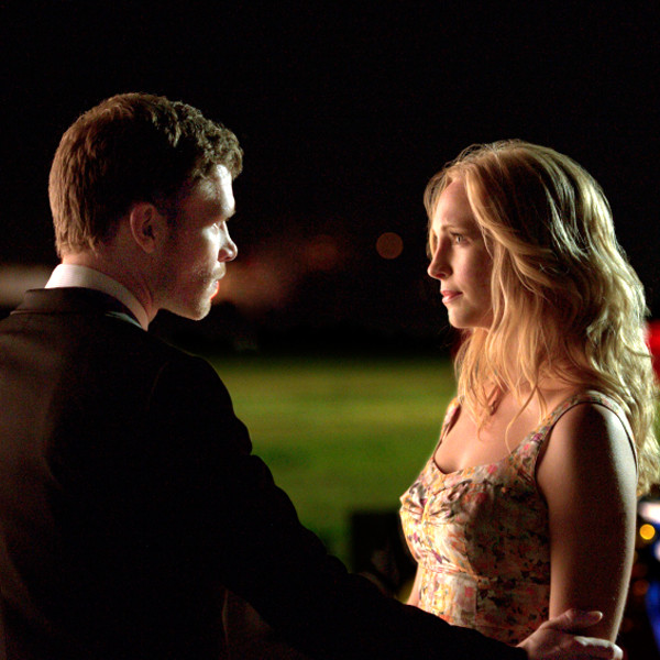 the vampire diaries romance