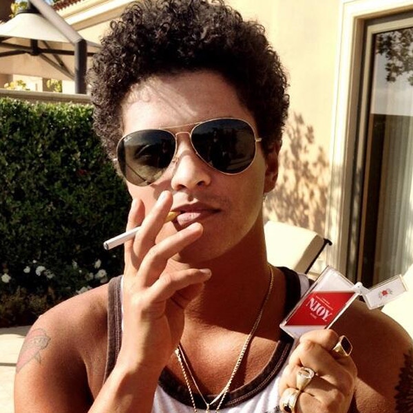 Bruno Mars Invests in Electronic Cigarette Company Bruno Mars Invests in Electronic Cigarette Company
