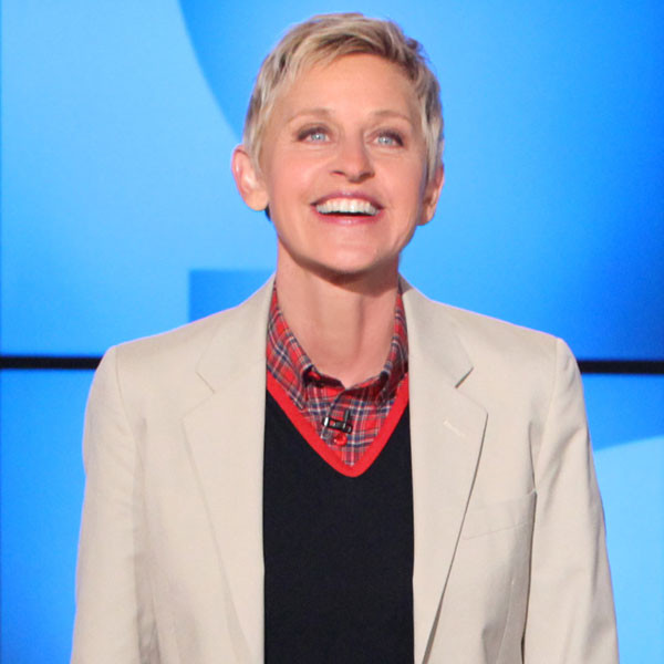 Ellen DeGeneres Gives $10,000 to Waitress--Find Out Why! - E! Online