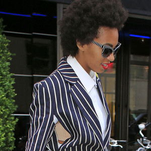 Check Out Solange S Semi Wardrobe Malfunction E News