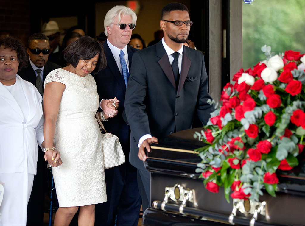 Stars Pay Tribute at Chris Kelly's Funeral