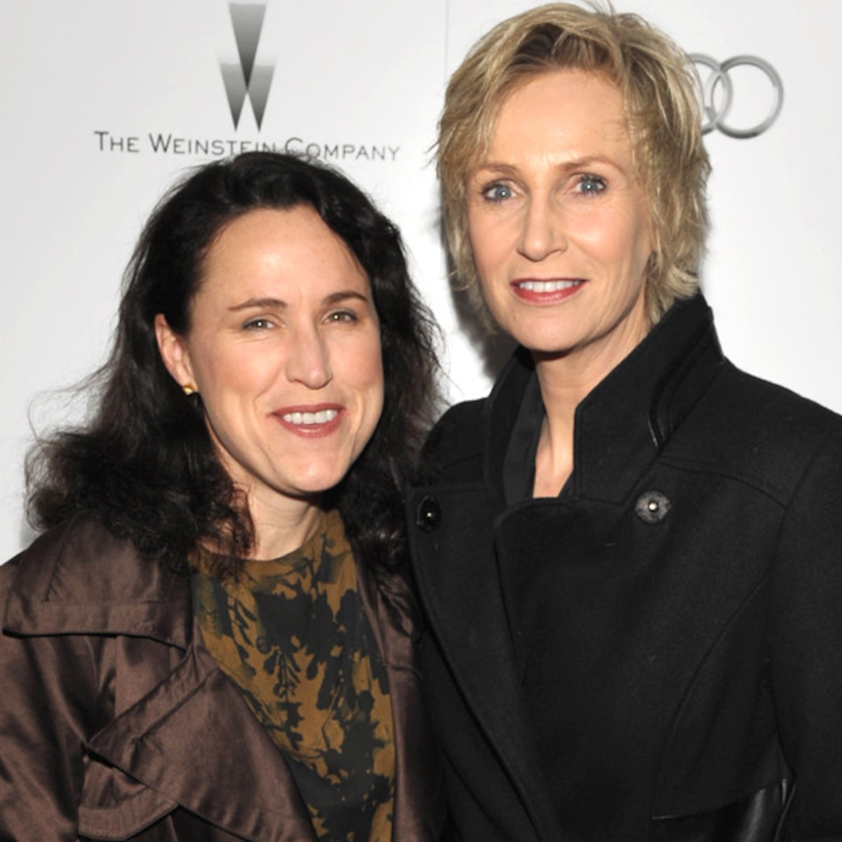 Jane Lynch Divorce Finalized Ex Gets 1 2 Million Over Two Years E Online Jane Lynch Divorce Finalized Ex Gets 1 2 Million Over Two Years E Online