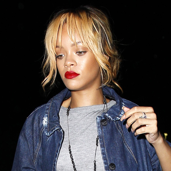 Rihanna Hits Grabby Fan With Microphone -