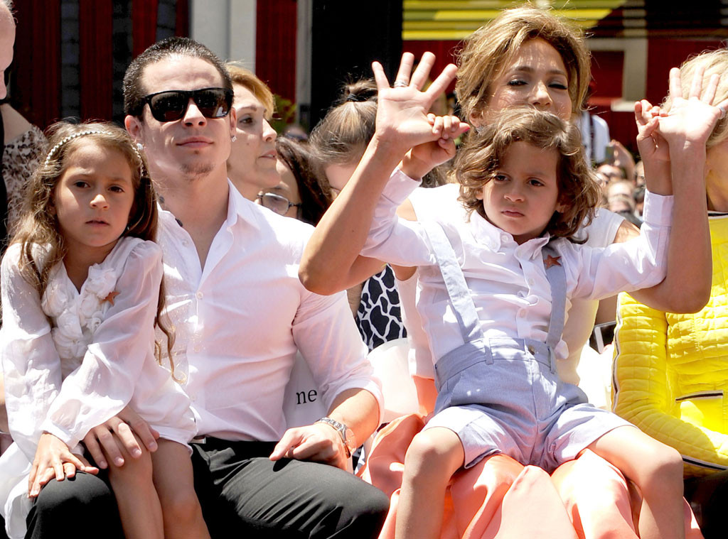 Jennifer Lopez Talks Marriage Boyfriend Casper Smart E Online