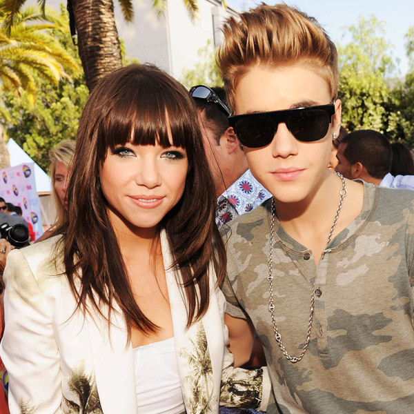 Carly Rae Jepsen Defends Justin Bieber E Online