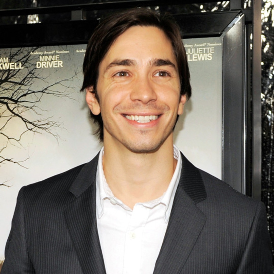 veronica mars movie scoop justin long make cameo e online veronica mars movie scoop justin long make cameo e online