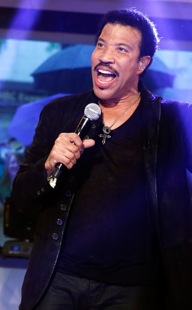 Lionel Richie from The Big Picture: Today's Hot Photos | E! News