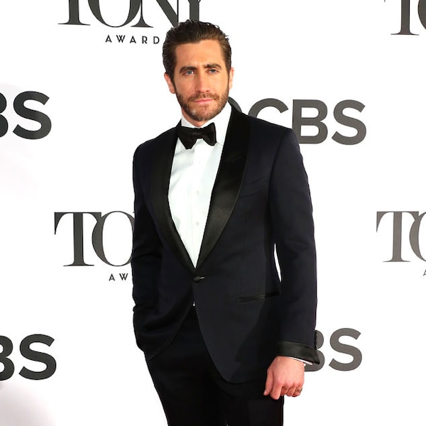 Jake Gyllenhaal from 2013 Tony Awards | E! News