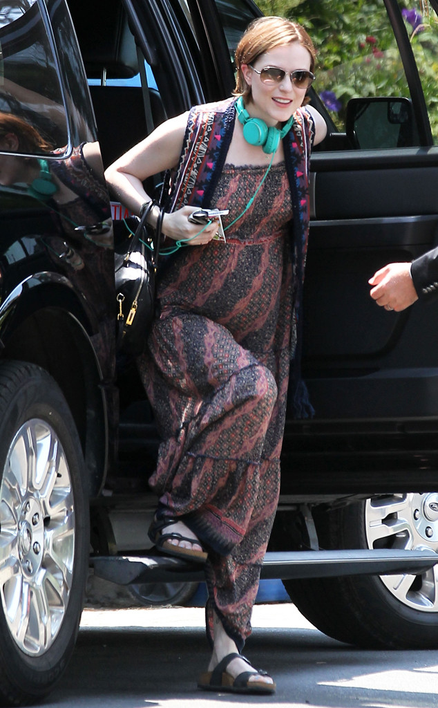 Pregnant Evan Rachel Wood Rants About Paparazzi Says Celebrities Kids Are Not Public Domain E Online