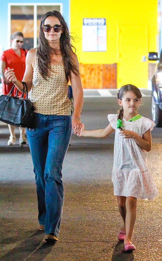 Katie Holmes And Suri Cruise From The Big Picture Todays Hot Photos E 