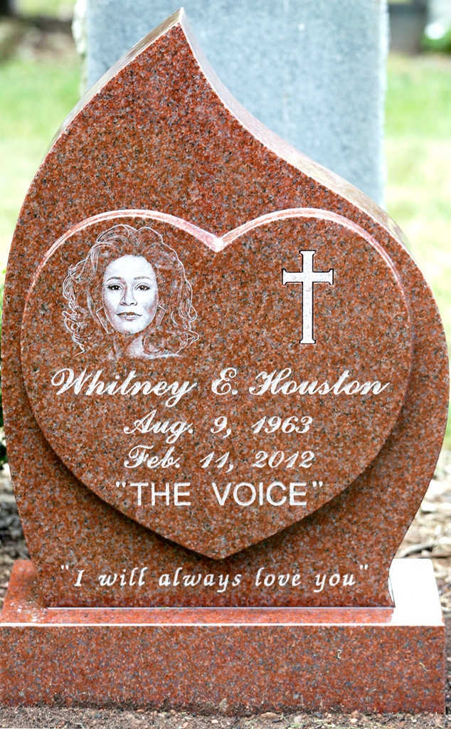 Whitney Houston, Headstone, Grave