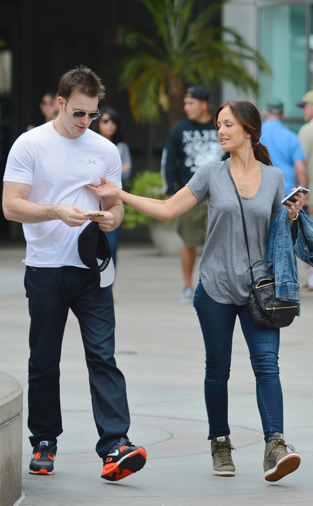 Minka Kelly And The Case For Never Talking About Dating Ever E