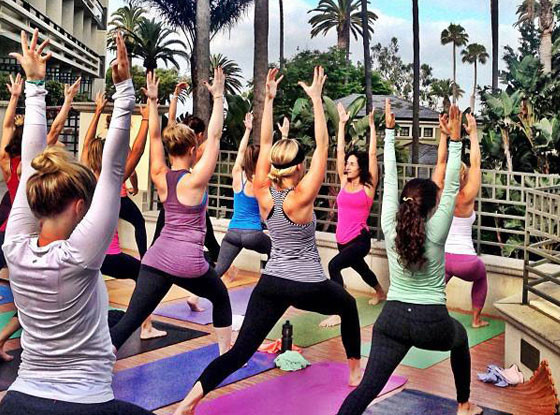 The Sheer Yoga Pants That Lululemon Recalled Are Back In Stores
