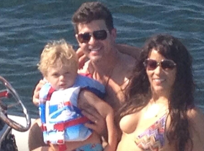 Paula Patton, Robin Thicke, Julian, Family Vacation, Twitter