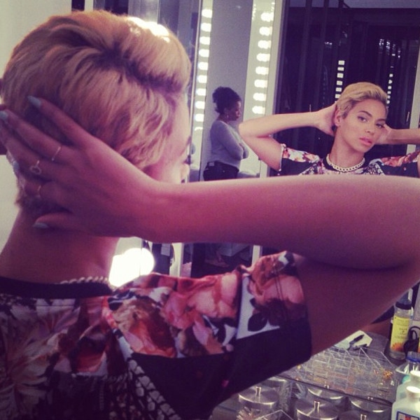 Beyonce, Short Blonde haircut
