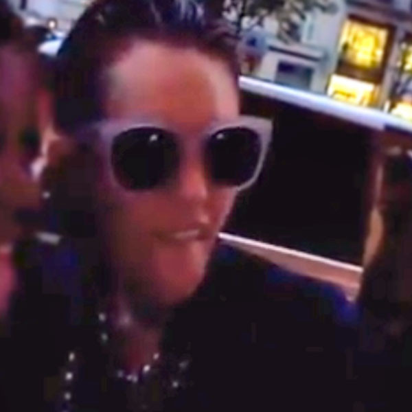 1200px x 1200px - Miley Cyrus Debuts Brown Hairâ€”Watch the Video! - E! Online