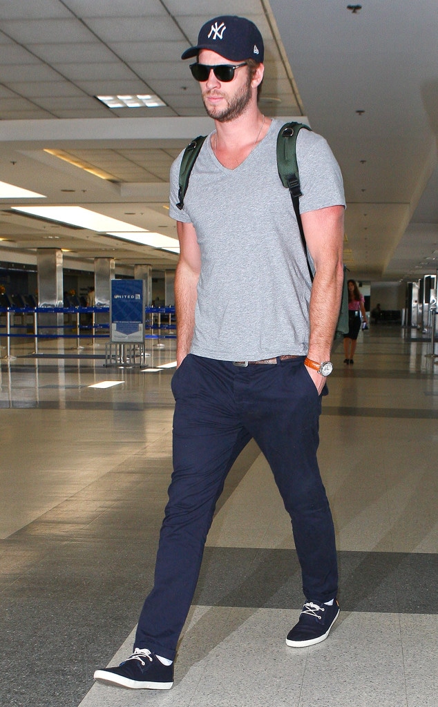 Liam Hemsworth, LAX