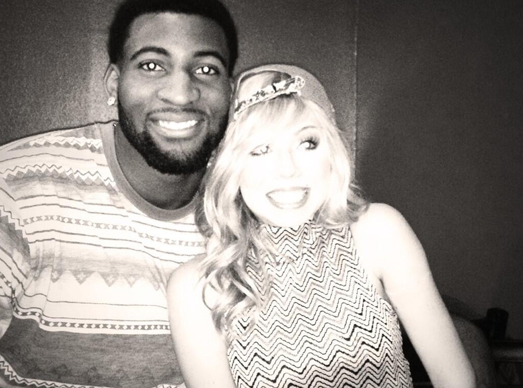 Jennette McCurdy Opens Up About Falling for Andre Drummond Online
