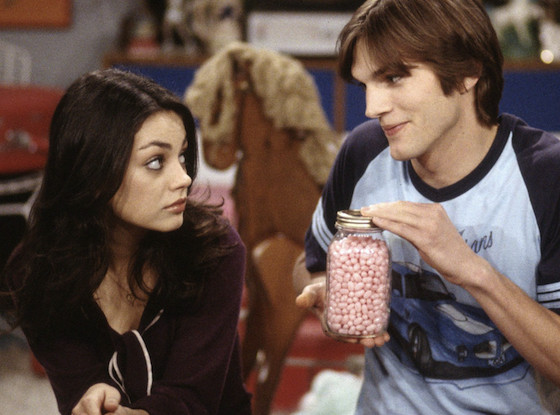 Mila Kunis Engaged to That '70s Show's Ashton Kutcher: See ...