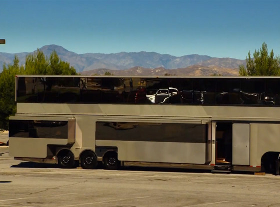 Will Smith's $2.5 Million Trailer: Take the HGTV Tour | E! News