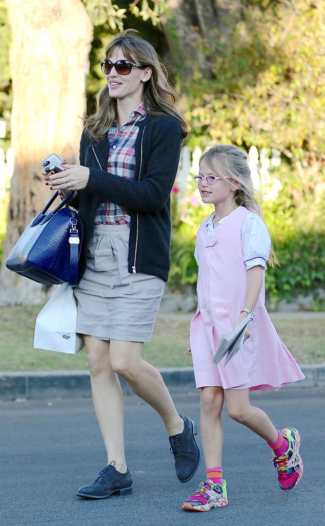 Jennifer Garner & Violet from The Big Picture: Today's Hot Photos | E! News