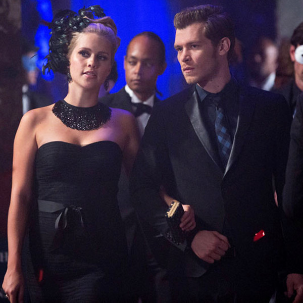 The Originals' First Look: Klaus and Rebekah attend a Masquerade Ball