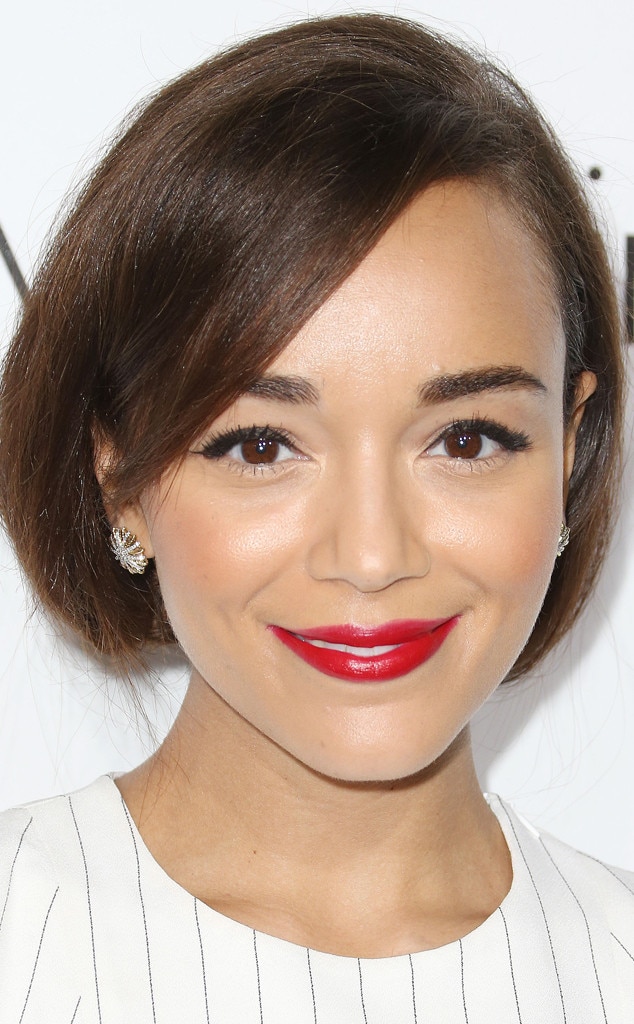 Ashley Madekwe from Daily Beauty Moment | E! News