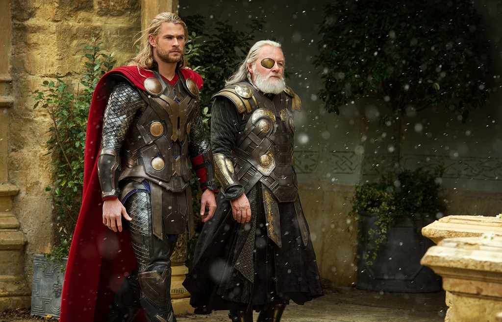 Thor 2: The Dark World, Holiday Movie Guide