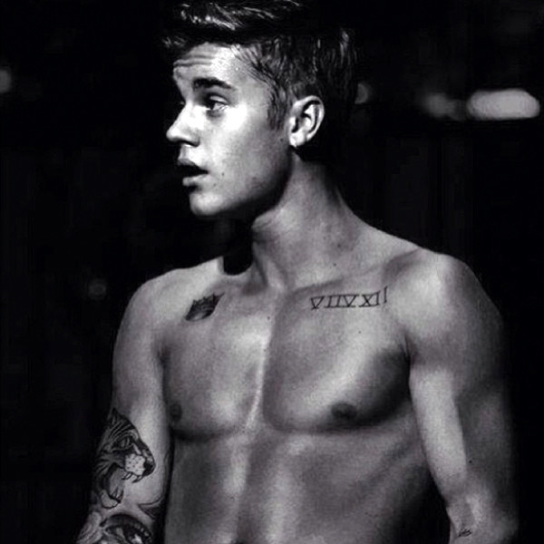 Black and White Bieber from Justin Bieber's Shirtless Pics | E! News