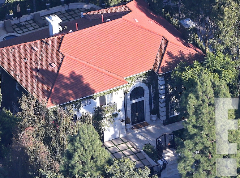 Kristen Stewart, Robert Pattinson, Rendezvous: Embargoed until 17:00 PCT