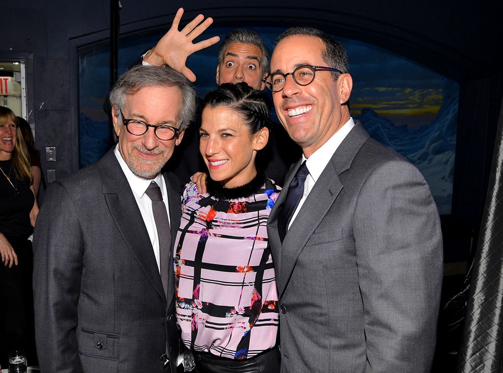 George Clooney, Steven Spielberg, Jessica Seinfeld, Jerry Seinfeld, Photobomb