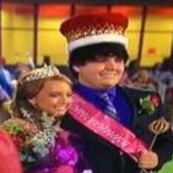 Eminem s Daughter Hailie Scott Crowned Homecoming Queen