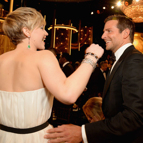 2014 Golden Globes: Jennifer Lawrence, Bradley Cooper Share the Love and  Other Candid Moments, image size:1080x1080