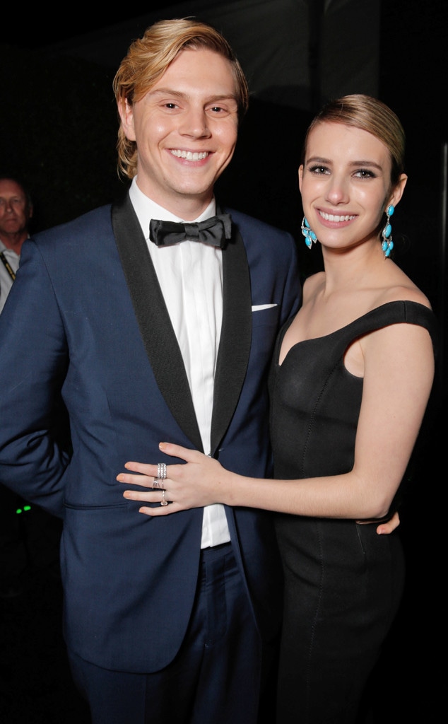 Emma Roberts, Evan Peters