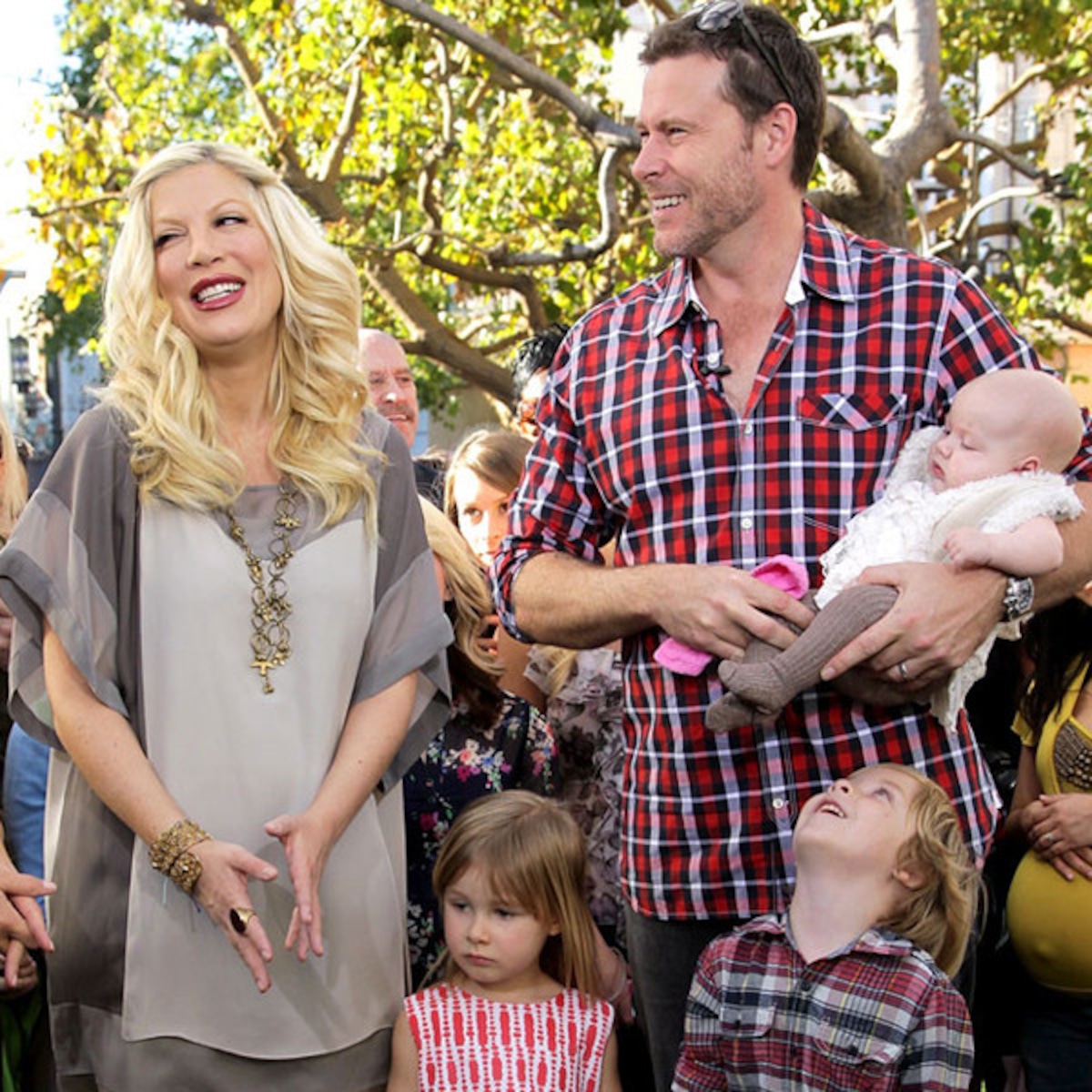 Dean Mcdermott Enters Rehab After Cheating Reports E Online Dean Mcdermott Enters Rehab After Cheating Reports E Online