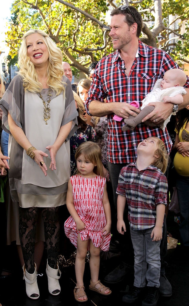 Tori Spelling, Stella McDermott, Dean McDermott, Liam McDermott, Hattie McDermott