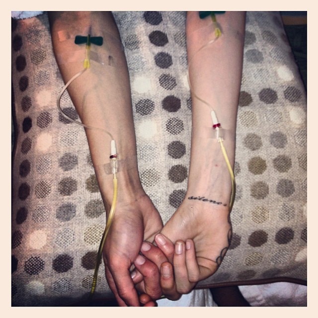 Cara Delevingne, Instagram