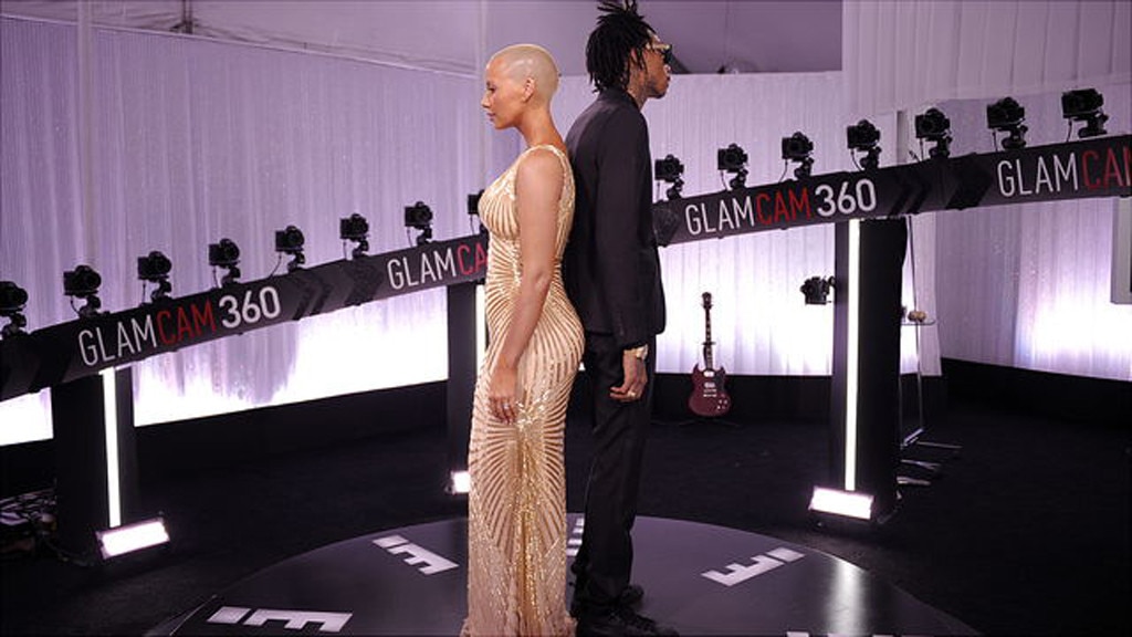 Wiz Khalifa And Amber Rose From 2014 Grammys Best Of The Glamcam 360 E