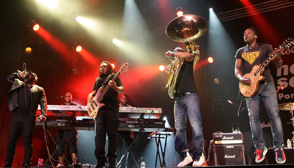 The Roots' Best Musical Moments E! Online